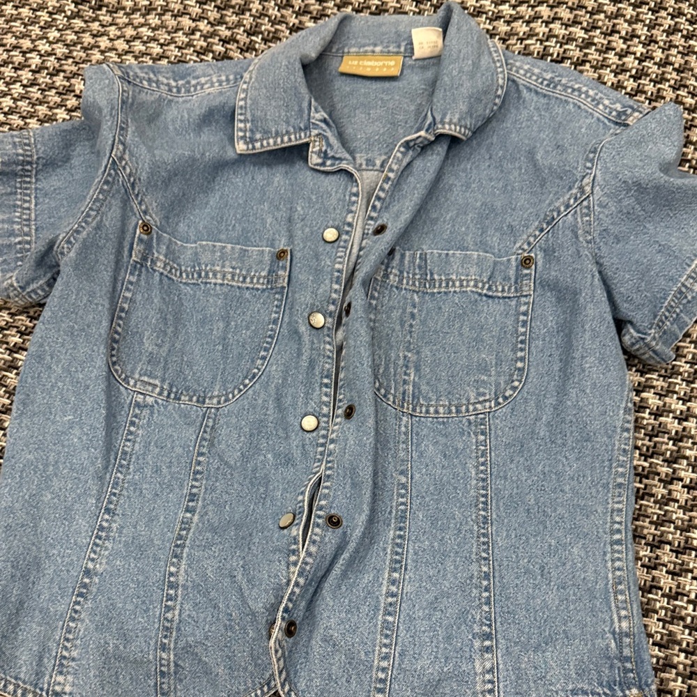 Liz Claiborne Denim Casual Shirt